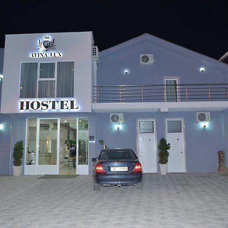 Atina Lux Hostel เลสโควัซ ภายนอก รูปภาพ