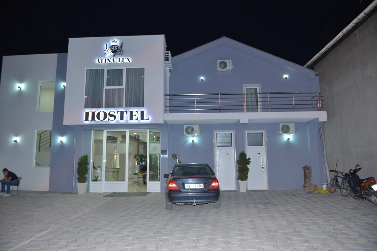 Atina Lux Hostel เลสโควัซ ภายนอก รูปภาพ